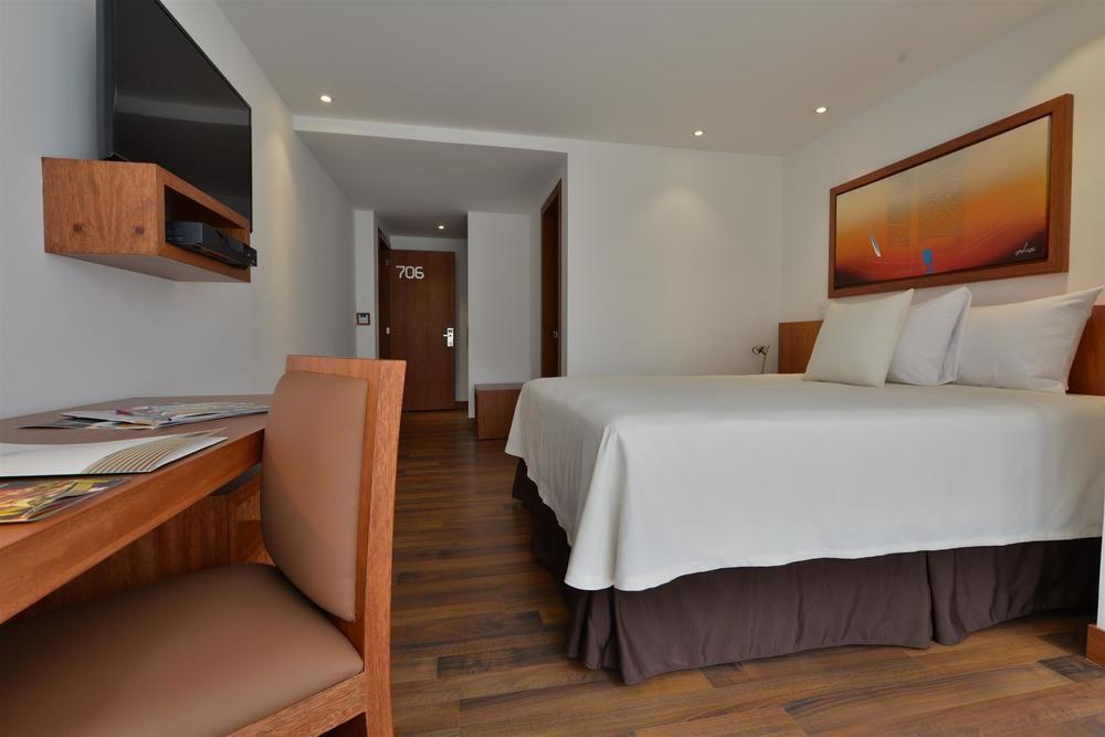 Best Western Hotel Zen Quito Ngoại thất bức ảnh