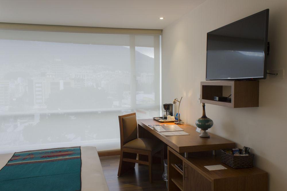 Best Western Hotel Zen Quito Ngoại thất bức ảnh