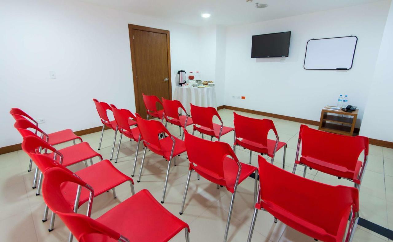 Best Western Hotel Zen Quito Ngoại thất bức ảnh